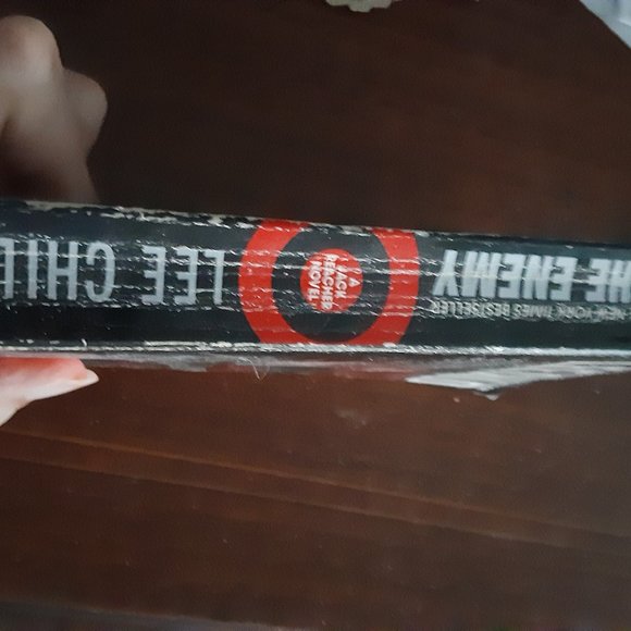 The Enemy (Jack Reacher)  by Lee Child, Paperback - Picture 2 of 5